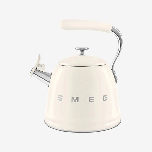 Stil pana Cajnik Smeg 50`