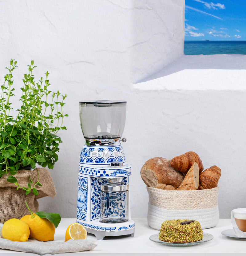 Grires Kafe Smeg 50`s stil Dolce&Gabbana