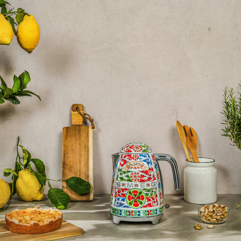 Ngrohese uji Smeg 50`s stile Dolce & Gabbana Smeg Spa